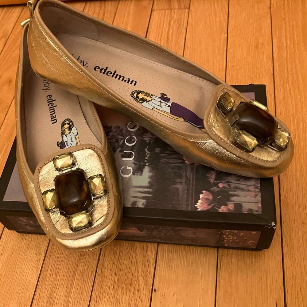 Libby Edelman Batonia Style Embellished Flats